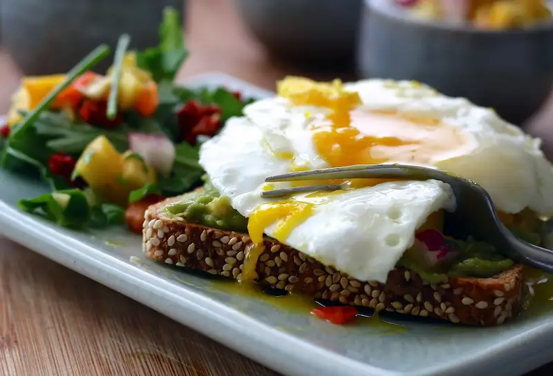 رژیم پروتئینی و تمرین مقاومتی