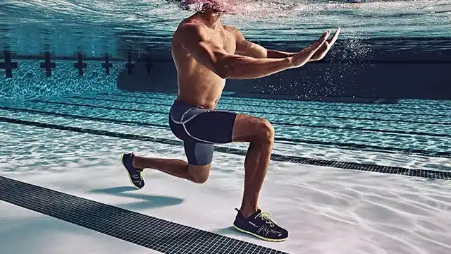 ورزش در آب
