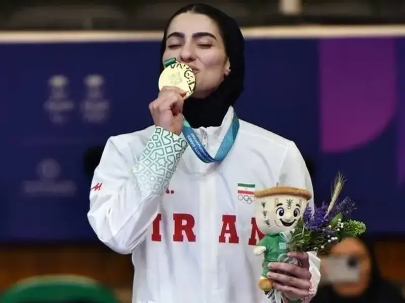 آتوسا گلشادنژاد