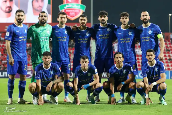 تیم استقلال پیش از بازی دیروز مقابل شباب‌الاهلی
